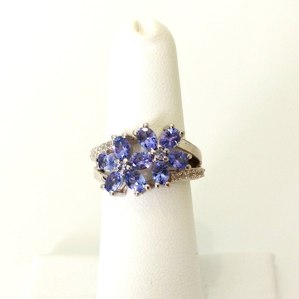 Genuine Blue Tanzanite 925 Silver Ring - Picture 3 of 8